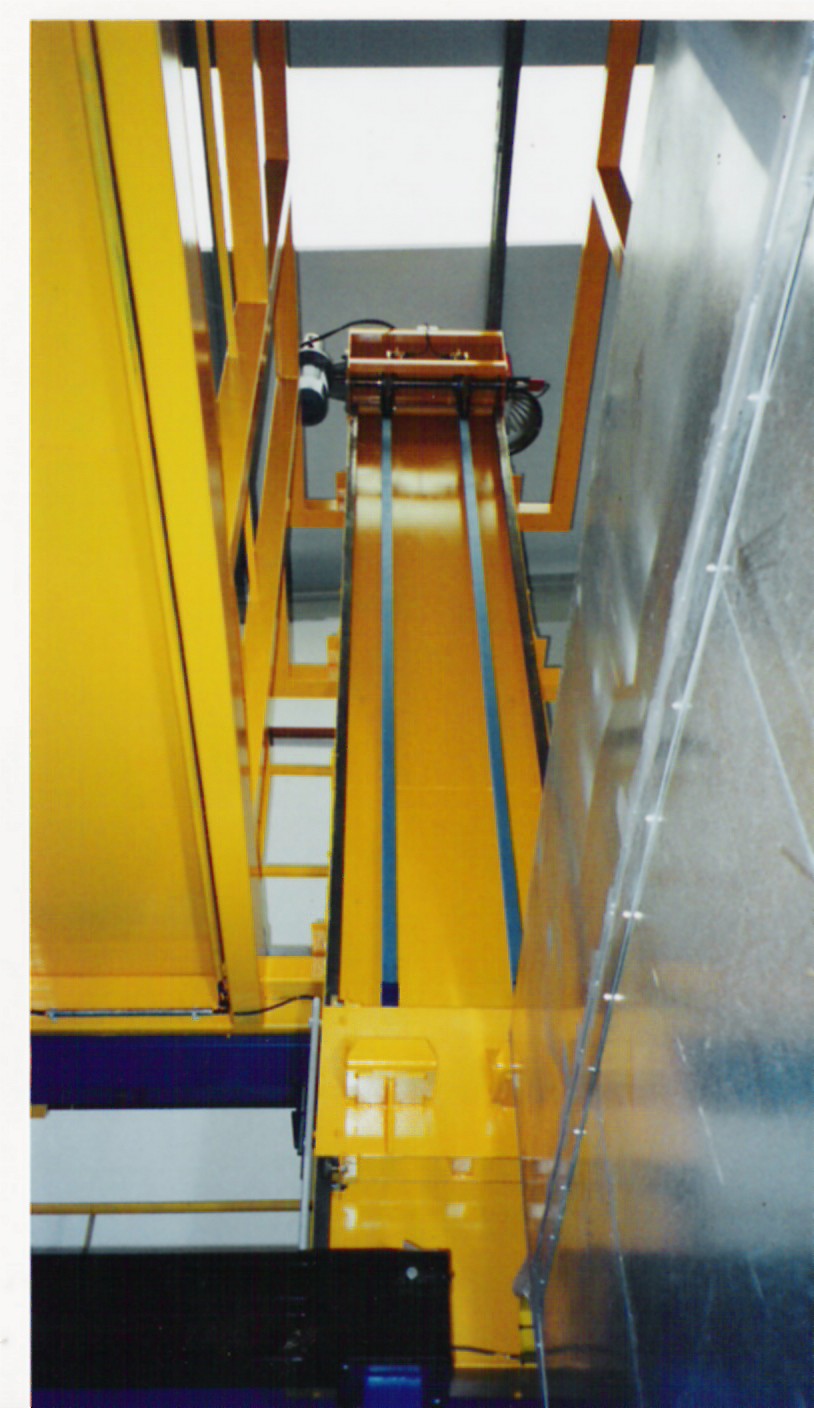 ELEVADOR BASTIDORES CUBAS